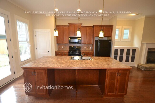 Foto del edificio - 3124 Cunningham Ln