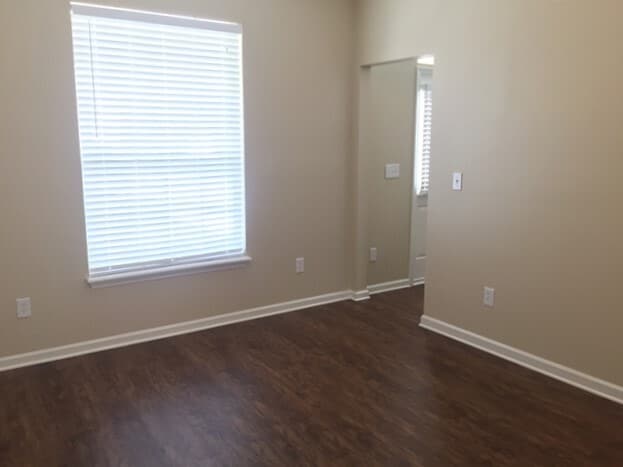 Building Photo - 1613 Mapmakers Way