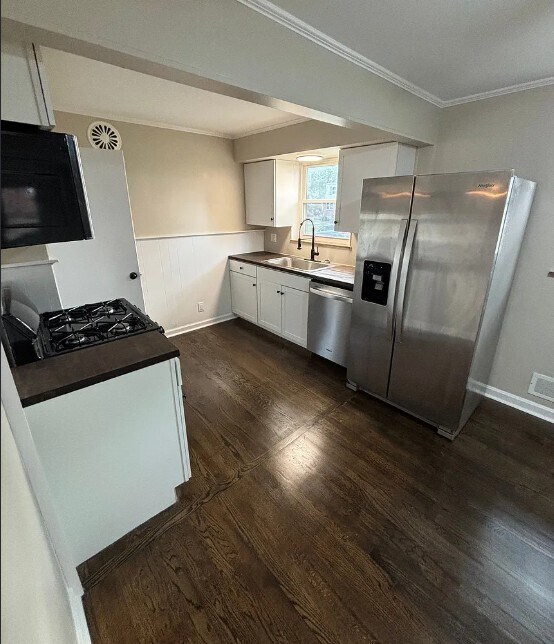 Foto del edificio - 7228 Osceola Dr