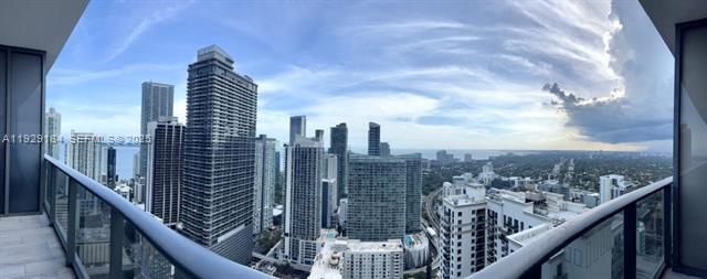 Foto del edificio - 55 SW 9th St