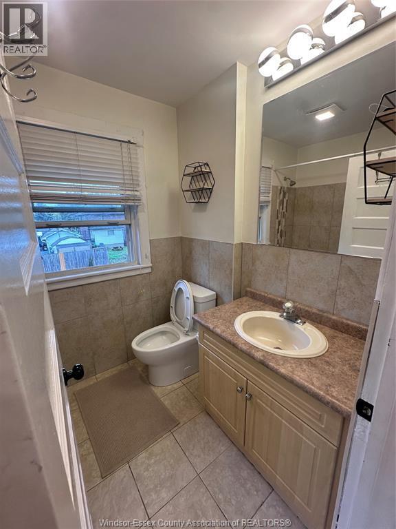 Photo du bâtiment - 1581 Bruce Ave