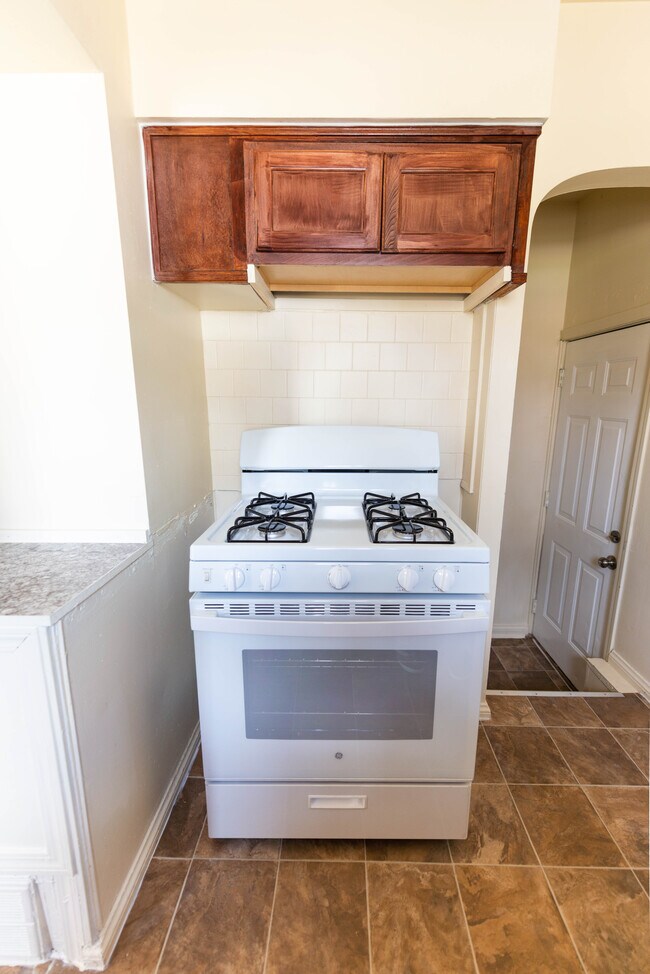 Foto del edificio - 808 Seward Ave