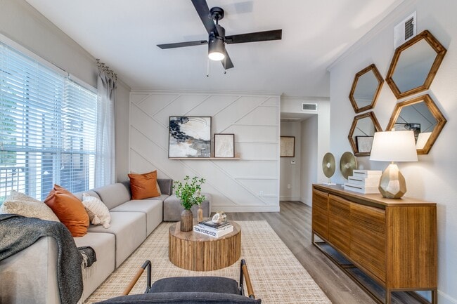 Building Photo - Marcella Memorial Heights