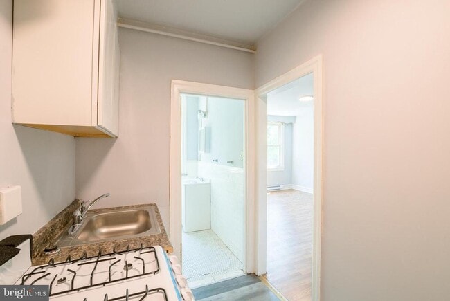 Building Photo - 2115 N 63rd St