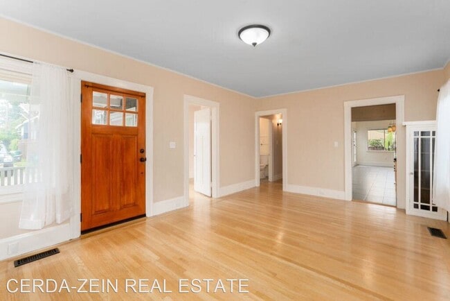 Building Photo - 2 br, 1 bath House - 1617 Gould Ct