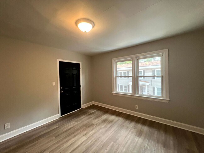 Foto del edificio - 214 Woodrow St