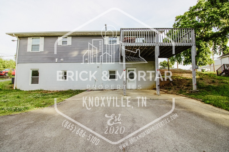 1844 Monroe Ave, Maryville, TN 37804 Condo for Rent in Maryville, TN