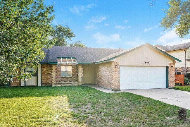 Foto del edificio - 14806 Chasemont Dr