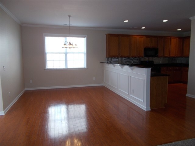 Building Photo - 8919 Merrie Rose Avenue