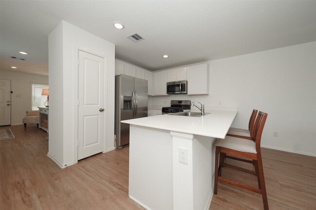 Building Photo - 26706 Paloma Blanca Dr