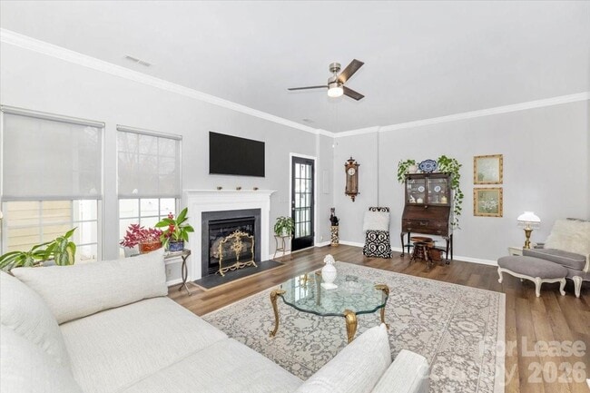 Building Photo - 4100 Christine Ln