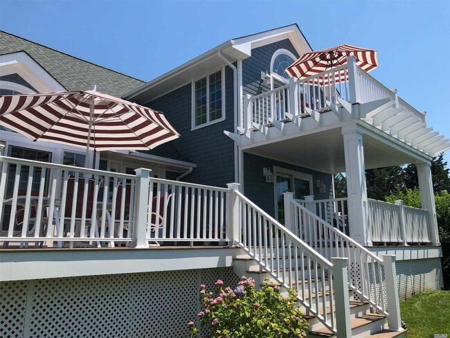 Building Photo - 270 N Sea Dr