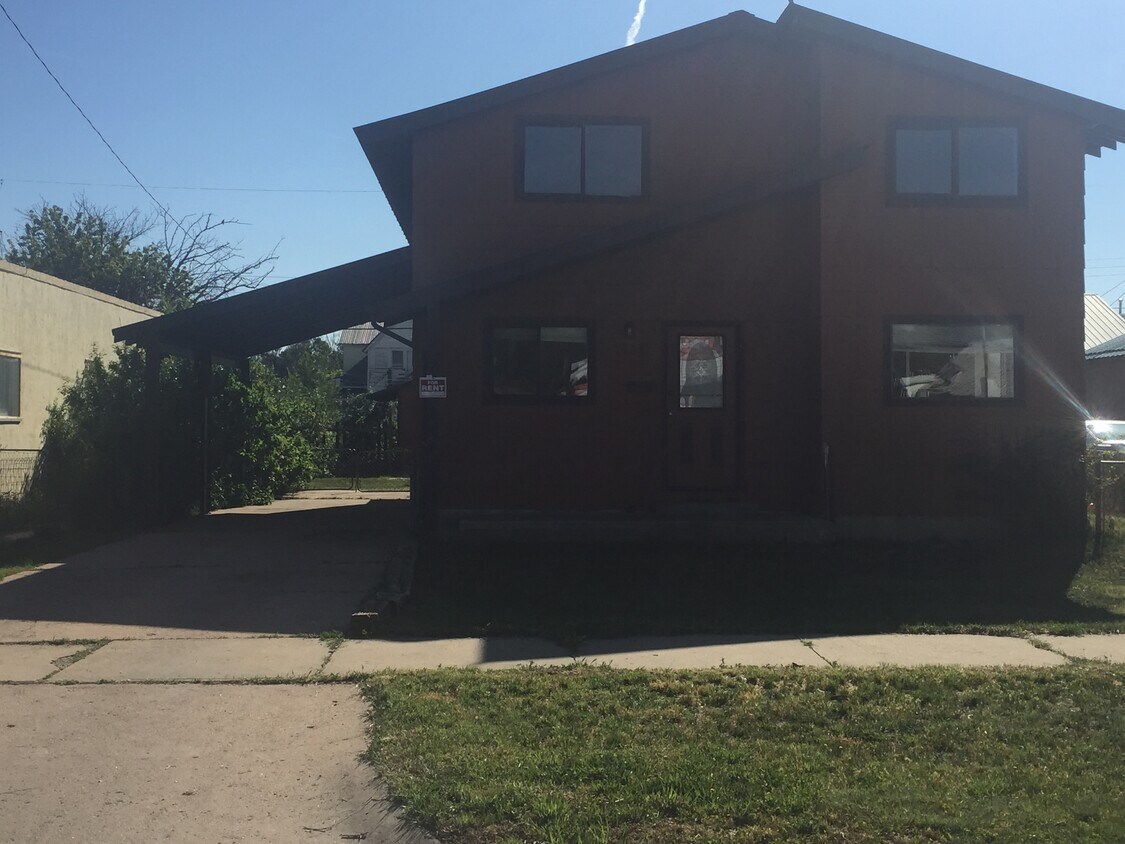 Primary Photo - 1028 4th St