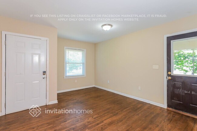 Foto del edificio - 1814 Flintwood Dr SE