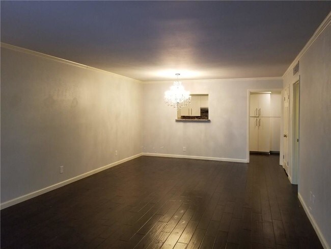 Foto del edificio - 2525 Turtle Creek Blvd