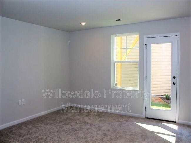 Foto del edificio - 1079 Shoreside Dr