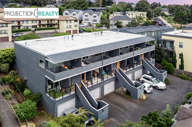 Photo - 6838 N Pittsburg Ave Townhome