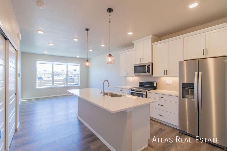 Foto principal - 9486 W 58th Ave
