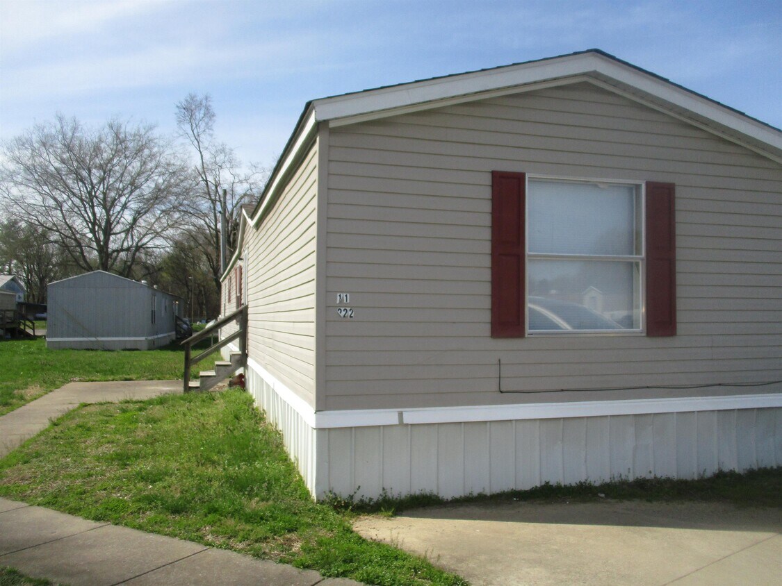 Foto principal - 222 Tyler St