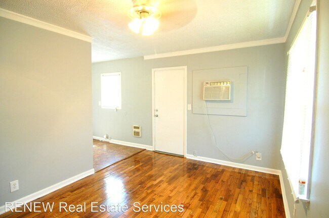 Building Photo - 3 br, 1 bath House - 1801 Jones Ave