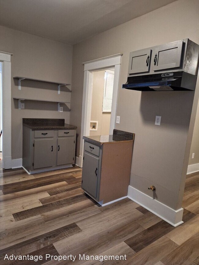 Foto del edificio - 3 br, 1 bath House - 1460 Lyndale Ave.