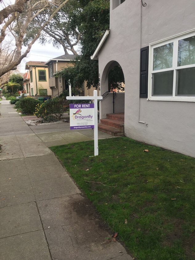 Foto principal - 2317 Central Ave