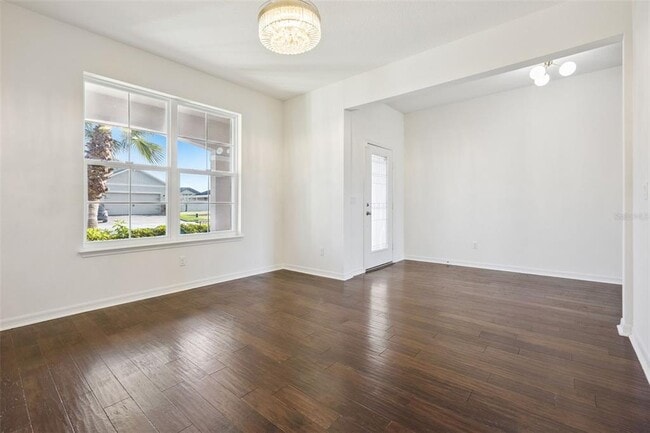 Building Photo - 3750 Mount Vernon Way