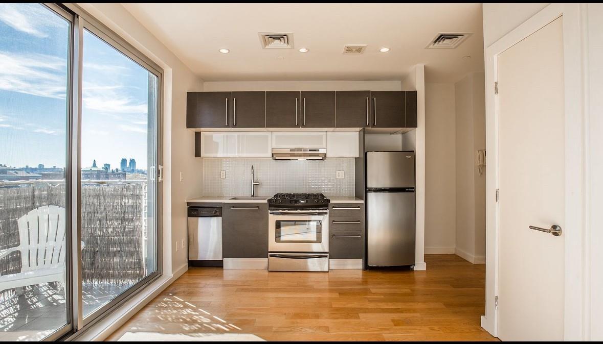 Foto principal - 25 Montrose Ave
