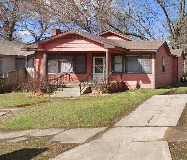 2414 Columbus Ave, Muskogee, OK 74401 House Rental in Muskogee, OK