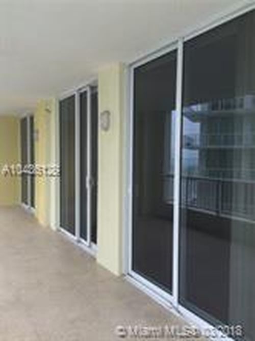 Foto del edificio - 170 SE 14th St