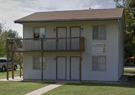 Primary Photo - 911 Sylvan St