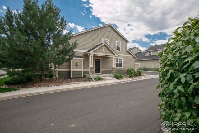 Puerta principal - 5109 Fruited Plains Ln