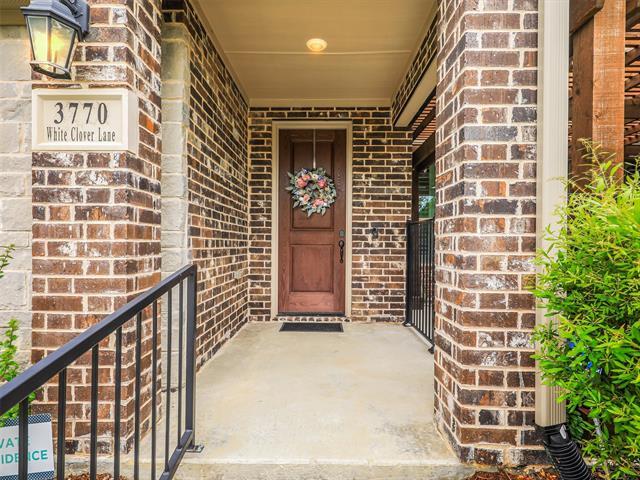 Foto del edificio - 3770 White Clover Ln