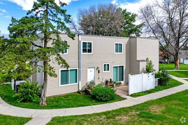 Building Photo - Winchester Apartments & Townhomes