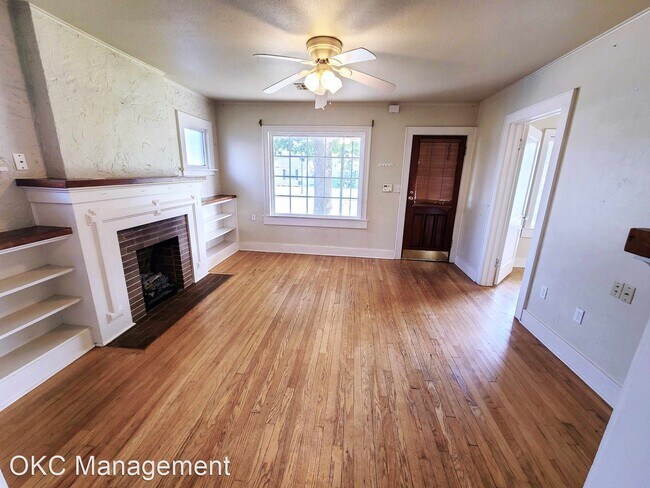 Building Photo - 2 br, 1 bath House - 2534 NW 18th