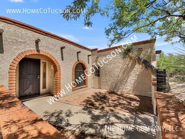 Foto del edificio - 5243 N Stonehouse Pl