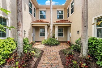 Building Photo - 6029 Trophy Dr