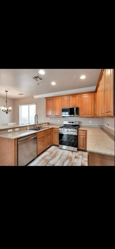 Foto del edificio - 8152 Satin Carnation Ln