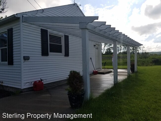 Foto del edificio - 2 br, 1 bath House - 535 Middle RD