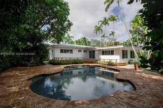 Building Photo - 7801 SW 58th Ave