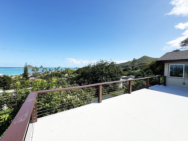 Foto del edificio - Cat Friendly Lanikai Duplex with Bay Views...