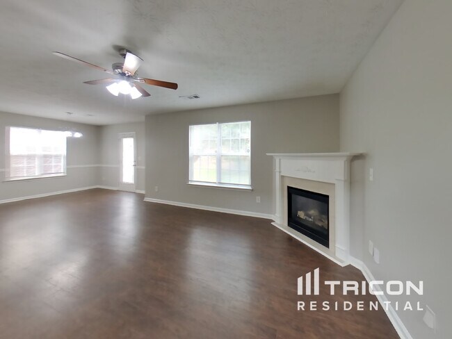 Foto del edificio - 440 Kirkland Drive Locust Grove GA