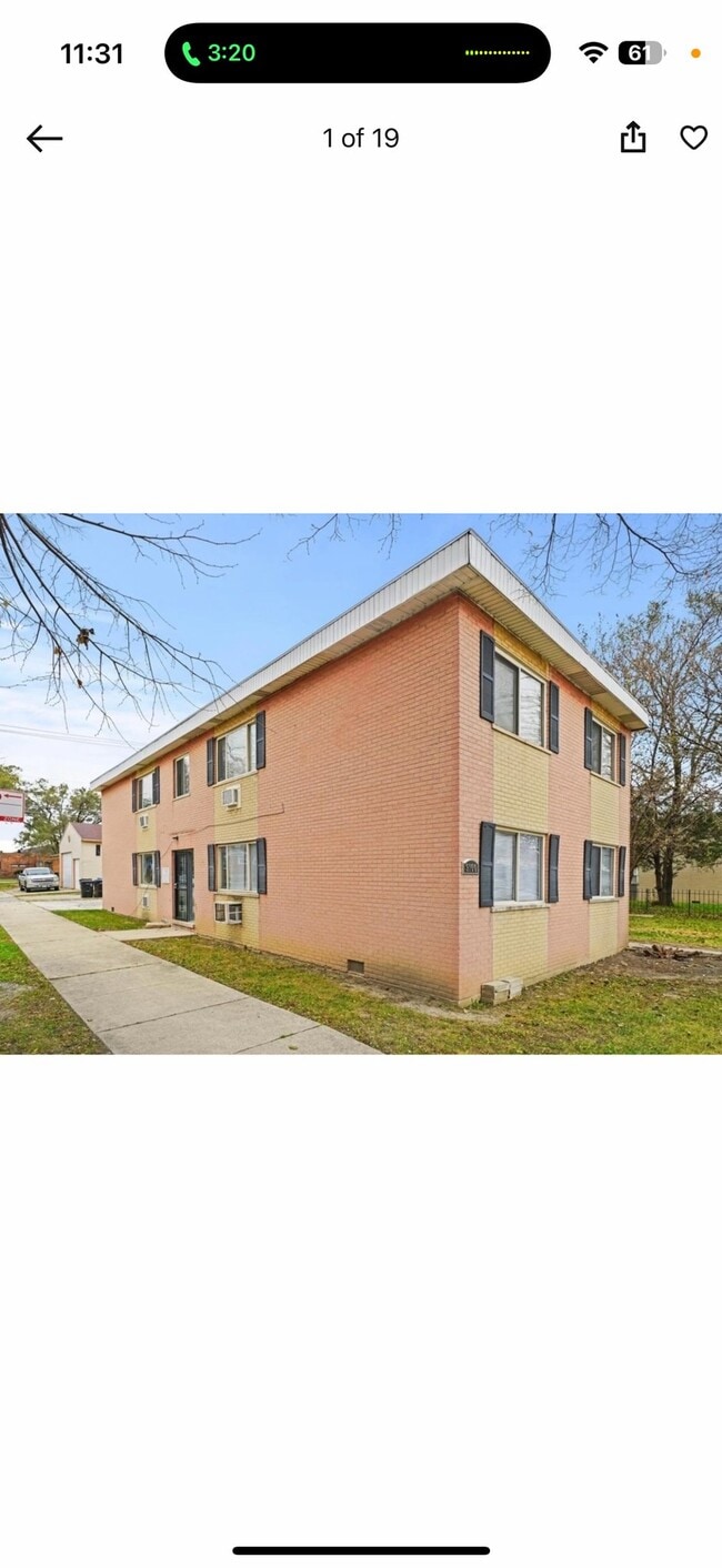 Building Photo - 9160 S Halsted St