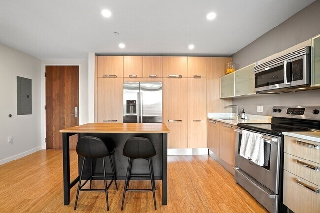 Foto del edificio - 694 Massachusetts Ave