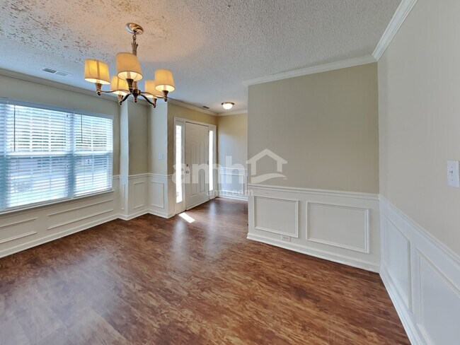 Foto del edificio - 7609 Hinman Circle