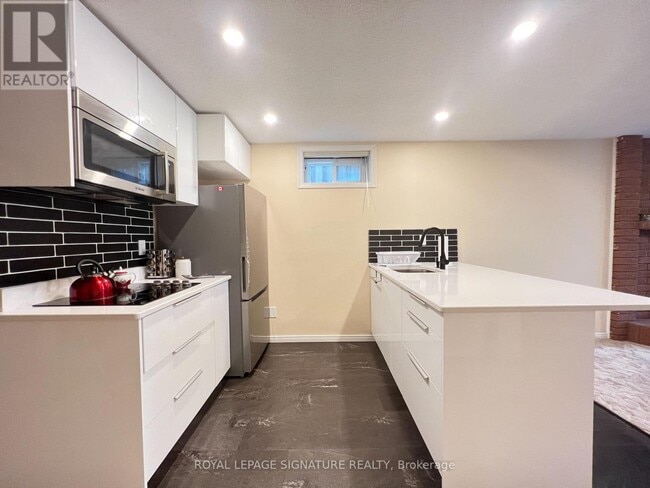 Building Photo - 12 Tanglewood Trail