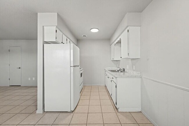 Foto del edificio - 1241-1247-1247 W Sunset Dr