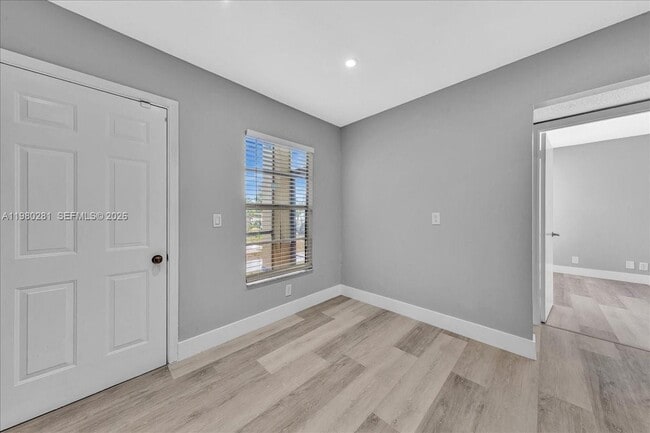 Foto del edificio - 1500 N Congress Ave