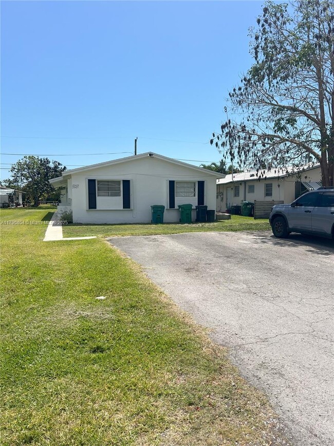 Building Photo - 25421 SW 107th Ct