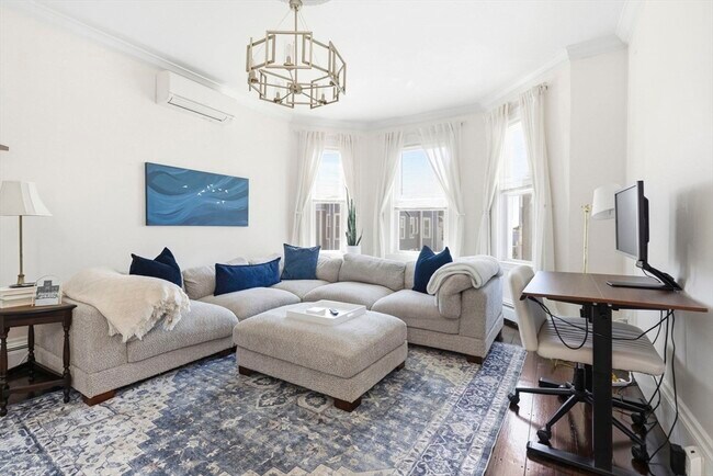Foto del edificio - 530-532-532 E 6th St